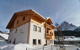 Chalet Regina